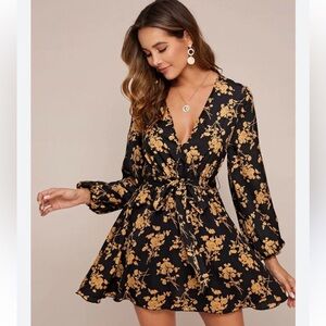 Floral Dress Plunging Neck Lantern Sleeves Waist Tie Belt Medium NWOT